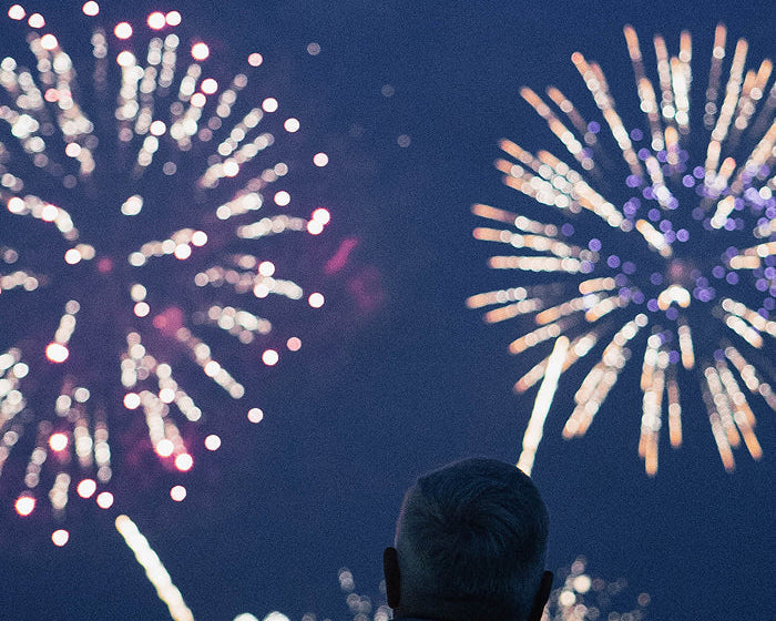 Wendella Lake Michigan Fireworks Cruise with fireworks bursting over the Chicago skyline